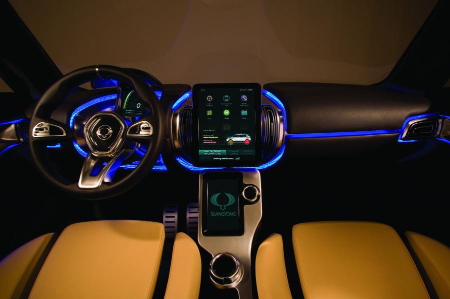  SsangYong XIV-1 Concept 2011 года  (фото 4 из 16)